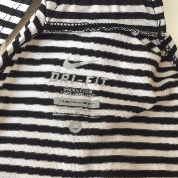 Nike Dri-Fit Top - Picture 6 of 6